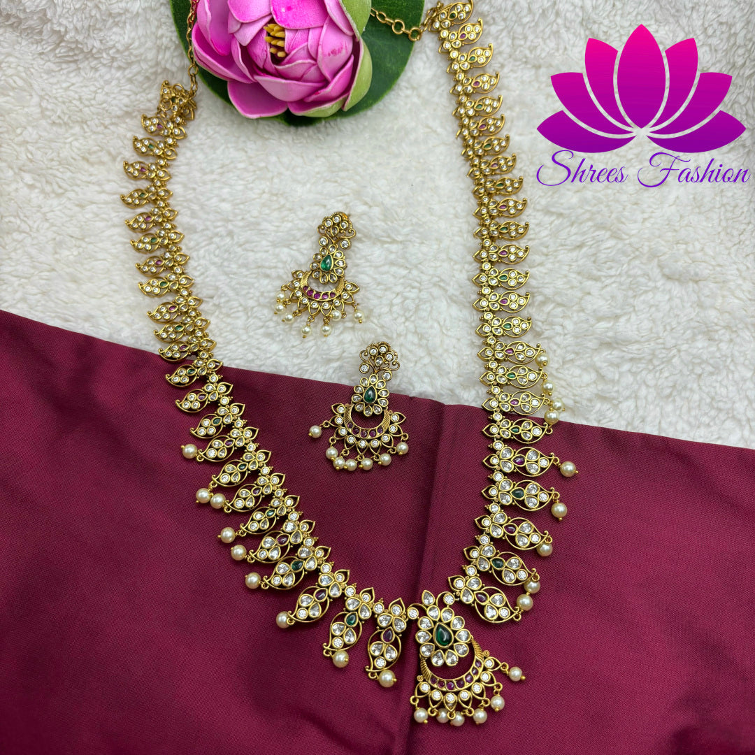 Exquisite Kemp and Cubic Zirconia Stones Long Haram with Chandbali Pendant and Earrings